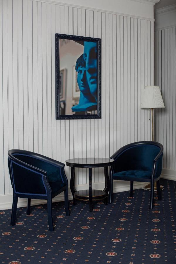 Hotel Aristocrat Černovice Exteriér fotografie