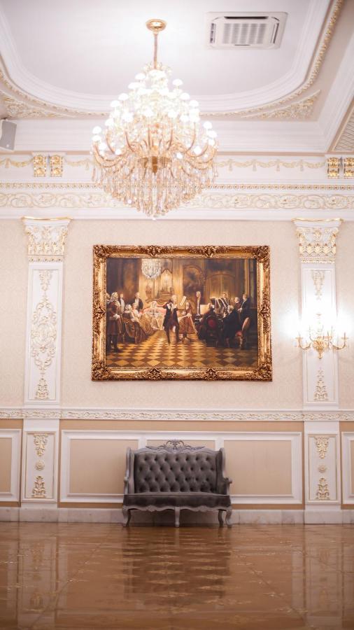 Hotel Aristocrat Černovice Exteriér fotografie